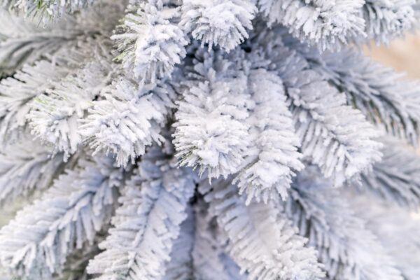 Choinka ośnieżona - sztuczna - cena - producent