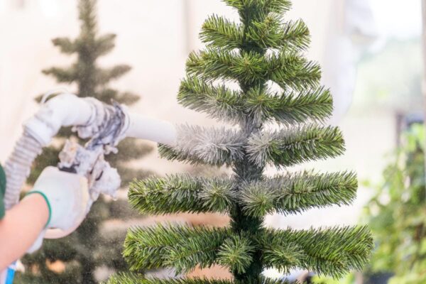 Choinka ośnieżona - sztuczna - cena - producent