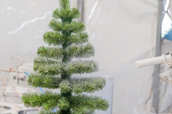 Choinka ośnieżona - sztuczna - cena - producent